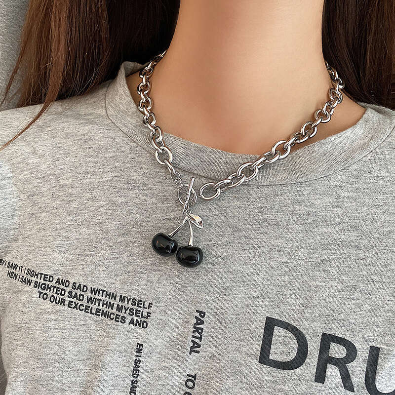 Dark cherry titanium steel ins cool wind internet celebrity collarbone chain female hip-hop punk niche minimalist necklace