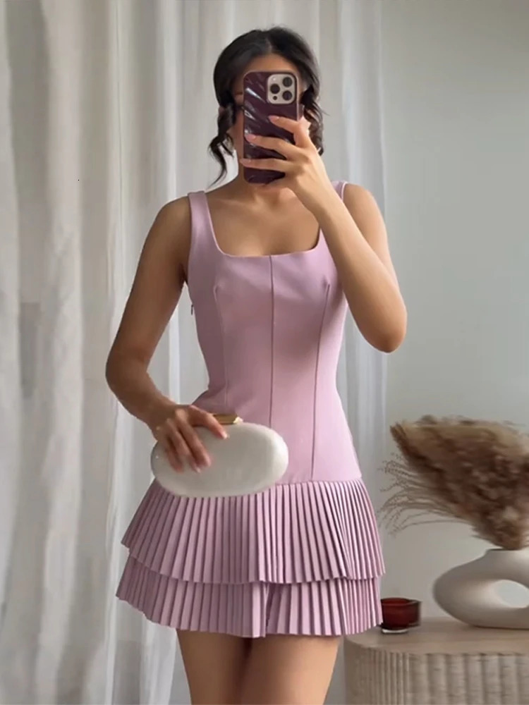 2025 Women Layered Ruffle Hem Tank Dress Square Neck Sleeveless Pleated Short Dresses Spring Summer Street Lady Vestidos 250217