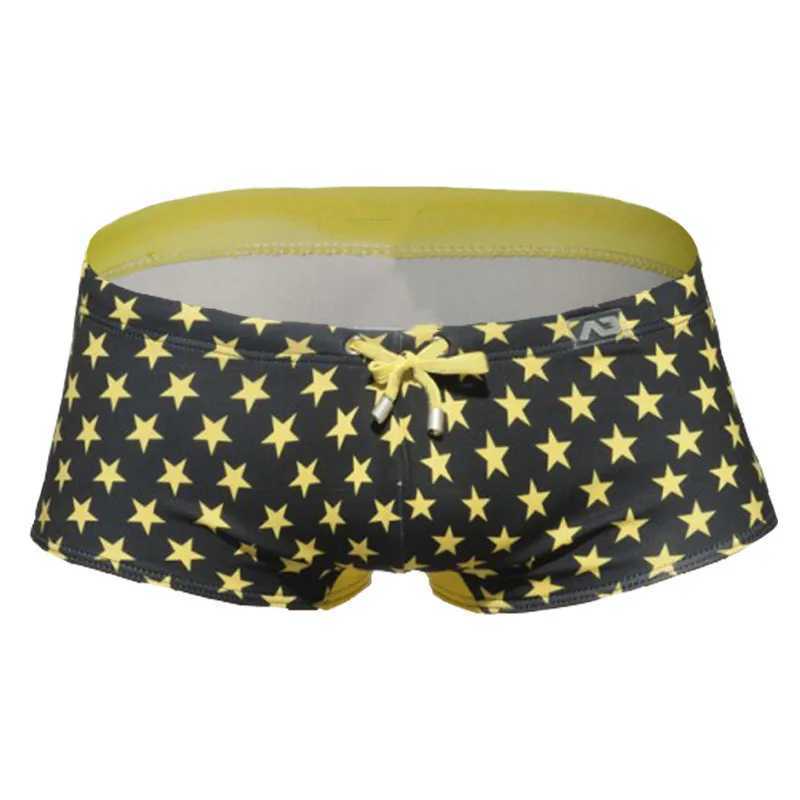 Mens swimming trunks low-rise boxer swimming trunks removable cup anti-embarrassment color matching printed beach pants M250218