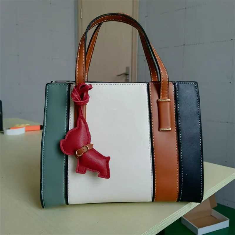 Keychains Lanyards New Super Fierce Bulldog Ornament PU Leather Dog Bag Parts Car Keychain Backpack Decoration Key Chains for Women H250217