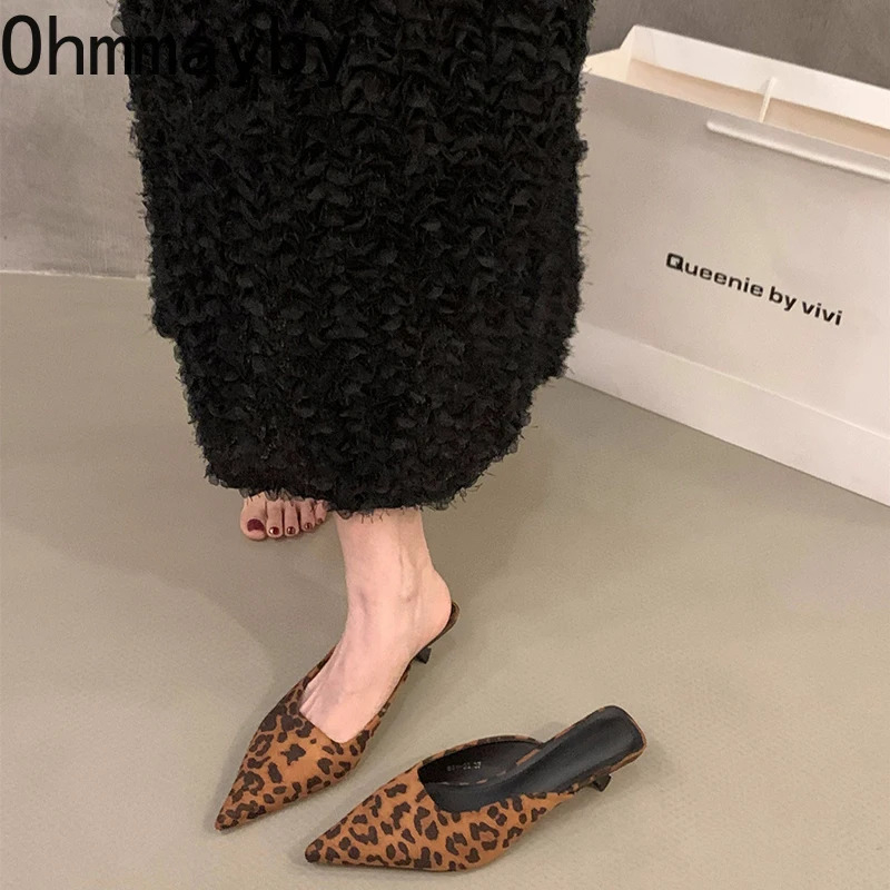 2025 er Pointed Toe Women Mules Slippers Fashion Shallow Slip On Shoes Casual Low Heel Ladies Slides Shoes 250217