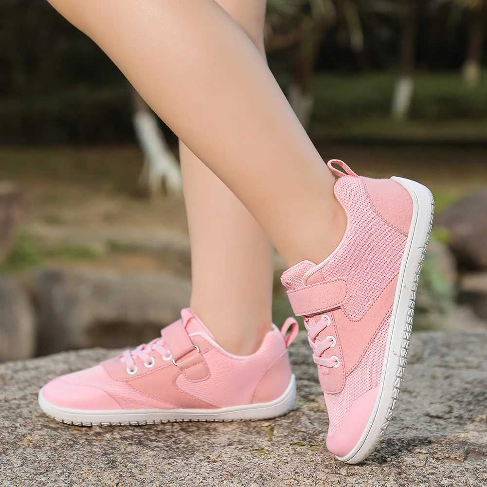 Kids Barefoot Shoes Lightweight Sports Shoes Breathable Wide Toe Minimum Sneakers Soft Knitting Girls Boys Casual Shoes Z250217