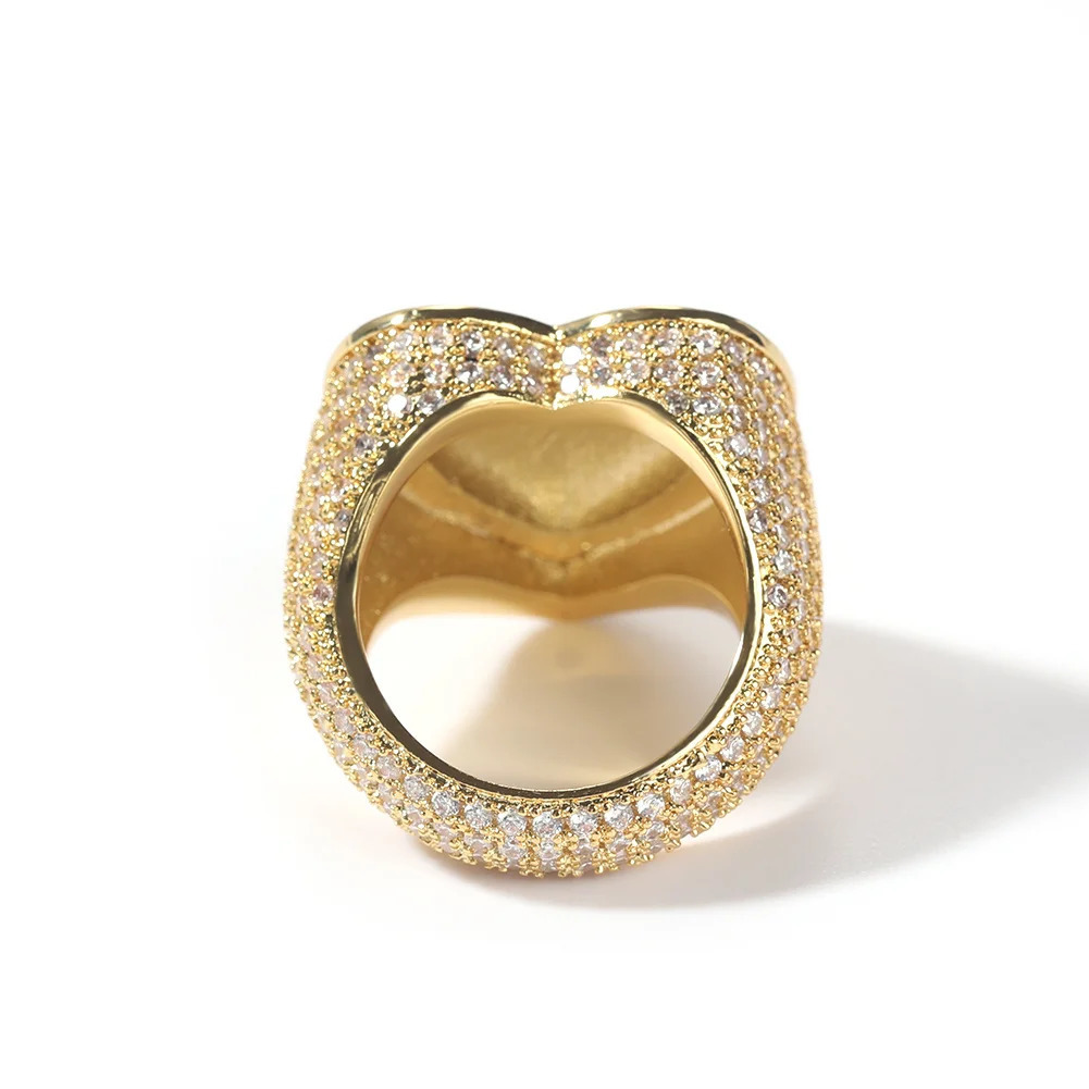Uwin Heart Ring Micro Paved Full Iced Out Cubic Zirconia Bling HipHop Fashion Delicate Jewelry For Gift Men Women 250218