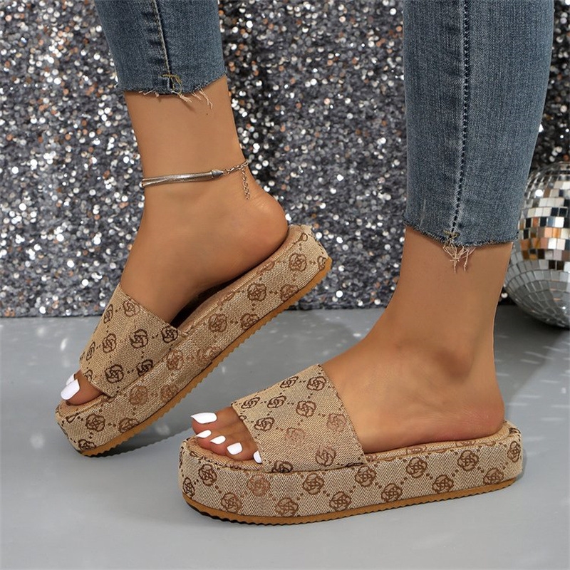 Free shipping 2025 new designer slippers for womens fashion brown embroidery outdoor Platform plum blossom slipper size eur 36-43