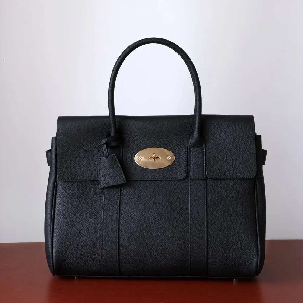 2024 Spring Genuine Leather Women Briefcase Female Versatile Shoulder Crossbody Bags Handbags Ladies Large Commute Totes Brown