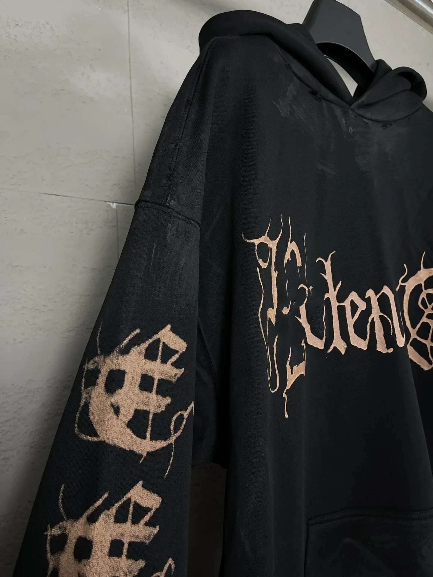 P Authentic Version Vintage Letter Hooded Sweatshirt Casual Style Loose Fit High Street Trend