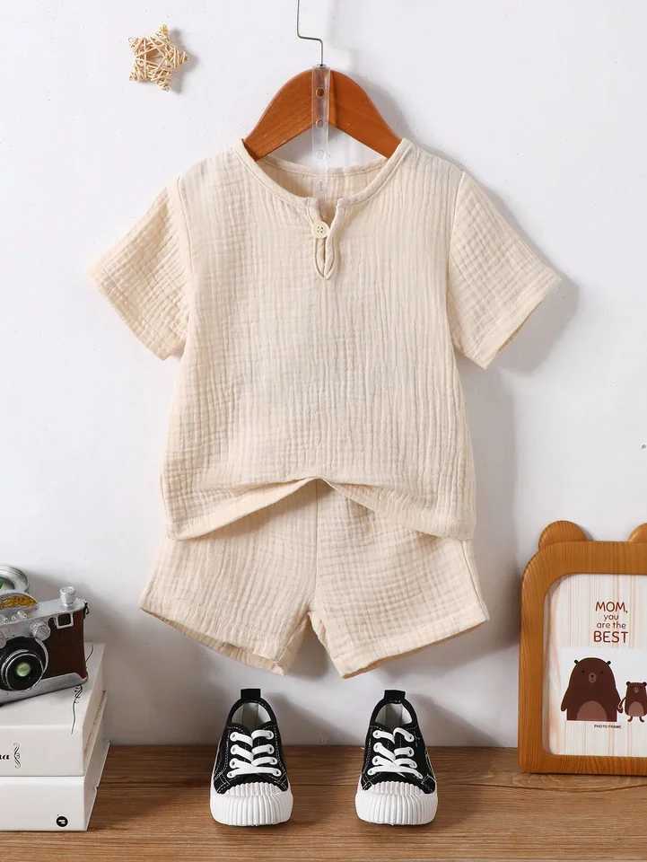 Summer Baby Boy Wrinkled Quarter Button Top Shorts Sets W250218