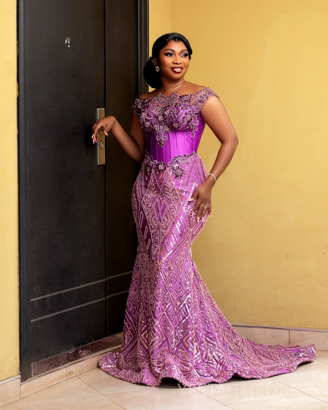 2025 Plus Size Purple Prom Dresses Mermaid Evening Dresses Sheer Neck Short Sleeves Beaded Lace Rhinestones Birthday Dress Second Reception Gowns AM21