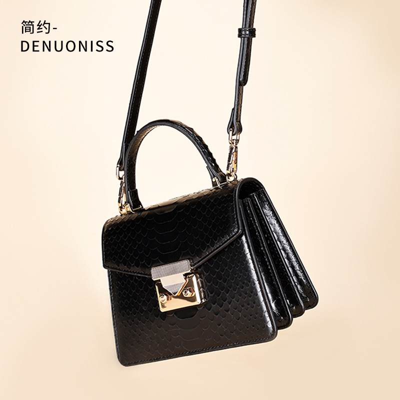 Designer Designer Snake Patterned Kelly Niche Versatile Handbag, High-Quality Fashion Bag, Light Luxury Single Shoulder Crossbody Women's Bag