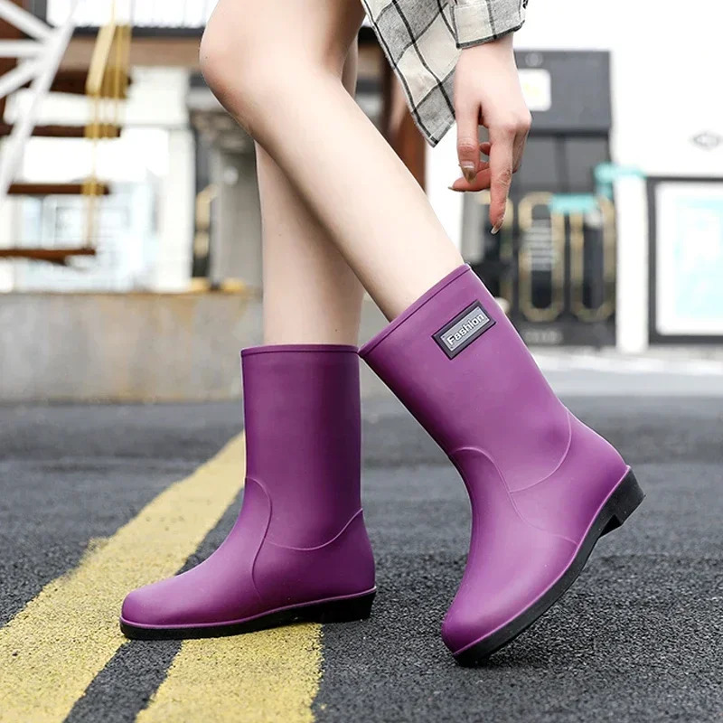 Rain boots womens four seasons fashion outdoor mid-tube waterproof non-slip rubber shoes fashion rain boots with cotton cover 250217