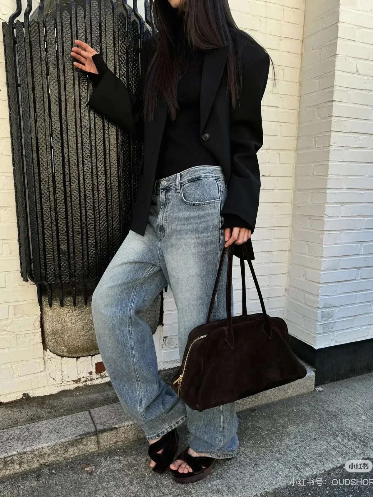 New Design Matte Coffee Color Toast Shape Bowg Tote Real Suede Leather Women Long Handle Handbag Wear-Resistant