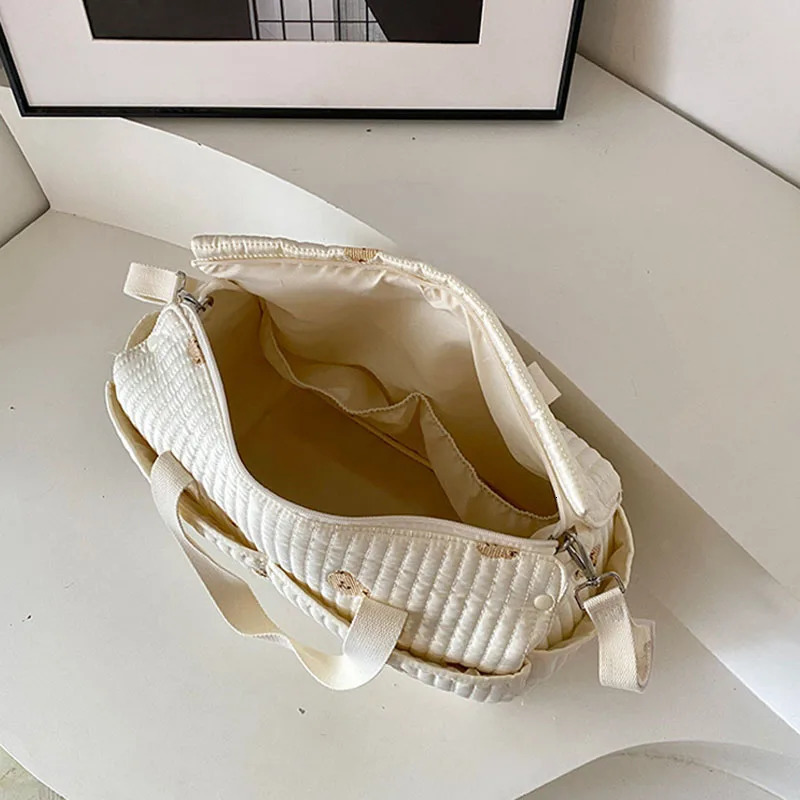 Korean Style Diaper Bag Large Capacity Portable Baby Stroller Bag Organizer Embroidery Bear Olive Mommy Maternity Bag 250218