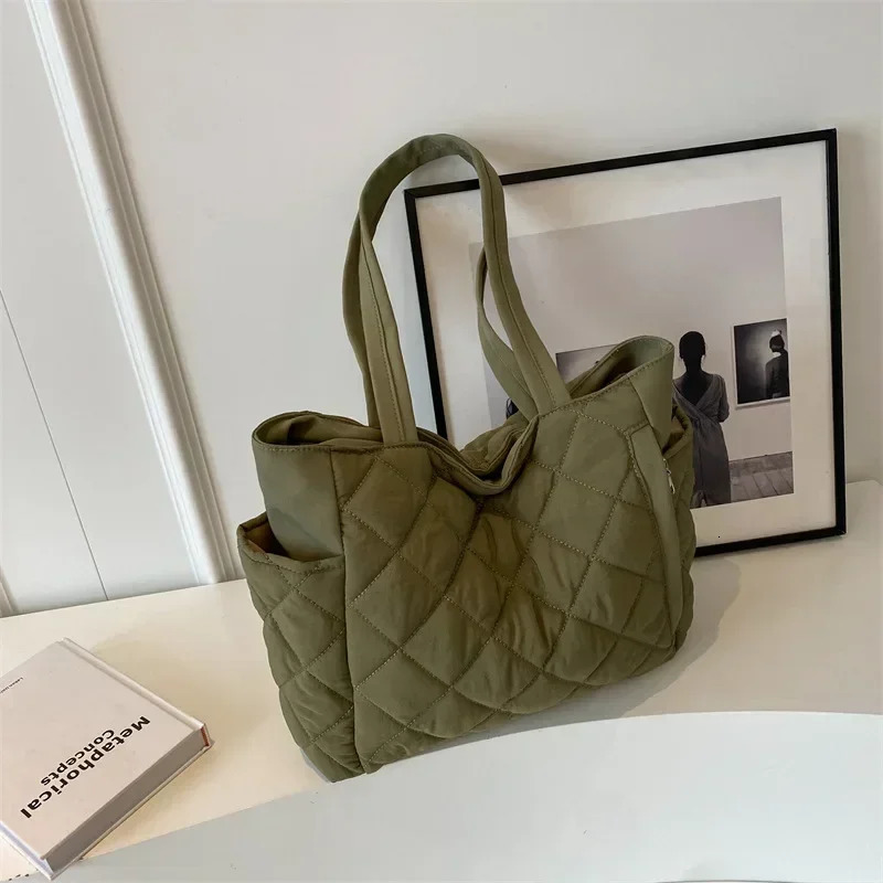 Women Padded Hobo Handbag Casual Lightweight Handbag Adjustable Strap Top Handle Bag Diamond Quilted Tote Bag Slouchy Travel Bag 250213