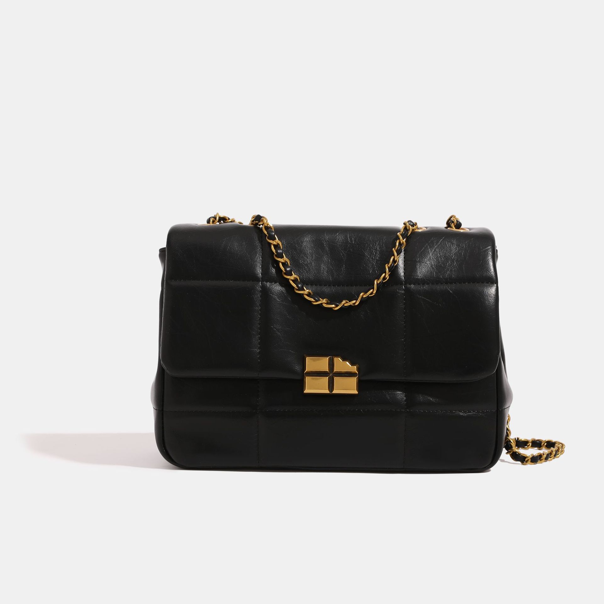Elegant Small Square Women's Messenger Bag - Versatile Retro Chain Shoulder and Underarm Carry Option