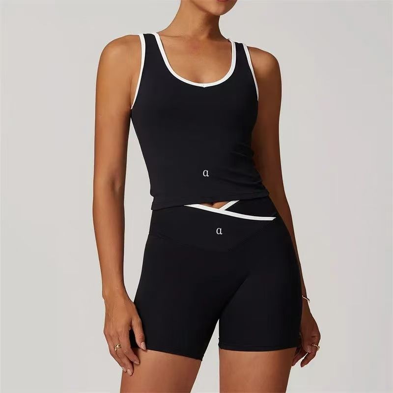 Spring summer new yoga women's two corsets gym bra fiess shorts sports wear comfortable and breathable