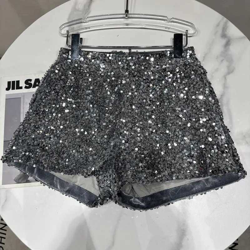 New Clubwear Shorts Ladies Sexy Sequins Shorts Loose High Waist Streetwear Wide Leg Short Pants Sr Black Women ClothingXJ250217