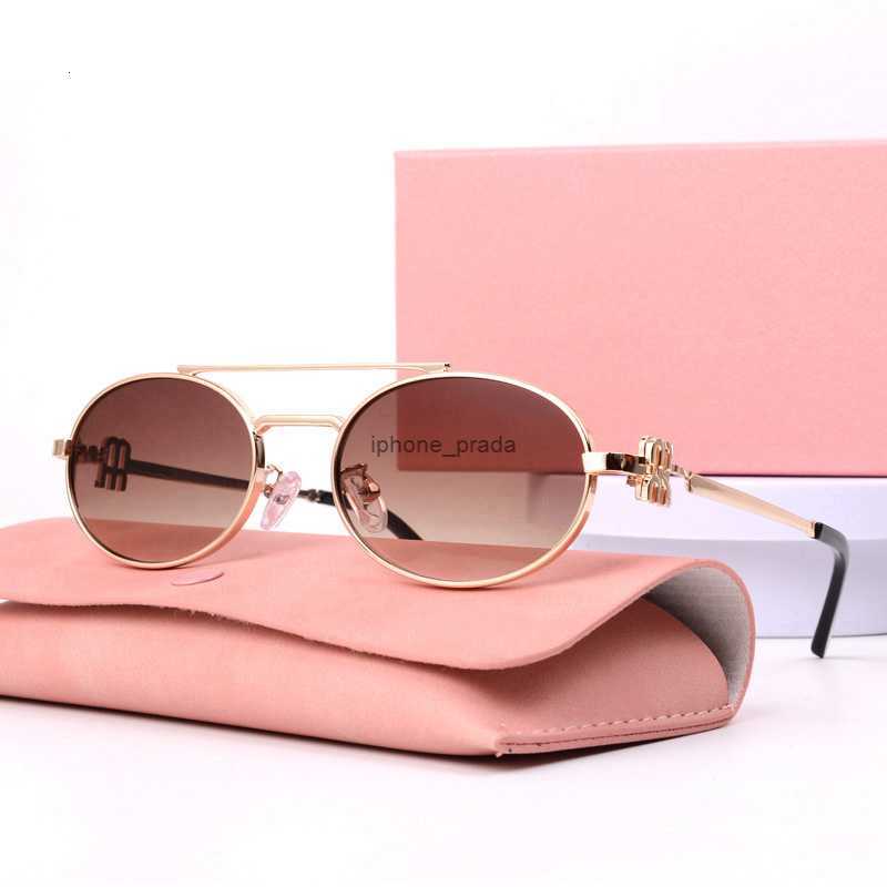 Luxury Sunglasses for women Classic Metal Alphabet Design Sunglasses Oval Frame Outdoor Travel Sun Protection Eyewear