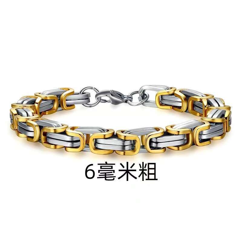 Popular TV series' Crazy Rush 'accessories are versatile, simple, high-end. The same titanium steel bracelet, lobster buckle, bold and color