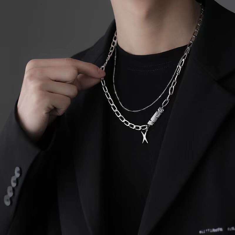 Necklace trendy and urious, niche design that doesn't fade. Collar for men, with a high-end feel, Instagram hip-hop neck chain