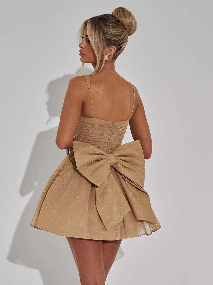 Basic Casual Dresses Fantoye Glitter Bright Silk Sparkling Bow Women Dress Apricot Spaghetti Strap Mini Dress Female Spring Slim Elegant Party Dress H