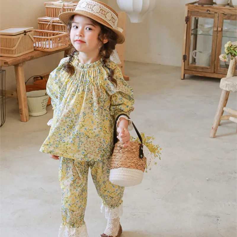 Ins Spring Children Girl 2PCS Clothes Set Floral Ruched Cotton Shirts Seven Inch Lace Edge Casual Pants Suit Toddler Girl Outfit W250218
