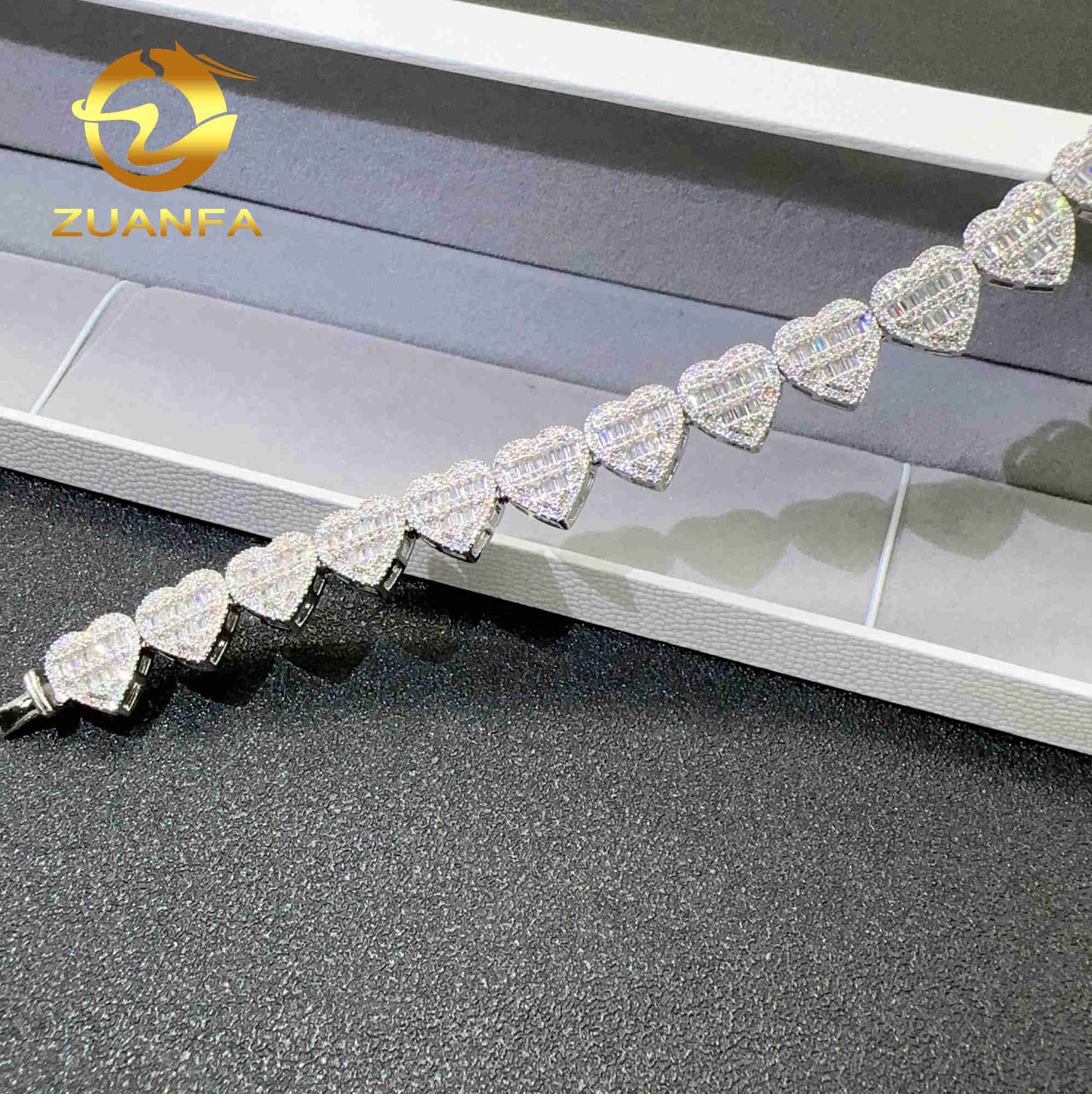 Hip Hop Bracelet Heart Shape Baguette cut S925 Silver VVS Moissanite Diamond Iced Out Cuban Chain Bracelet