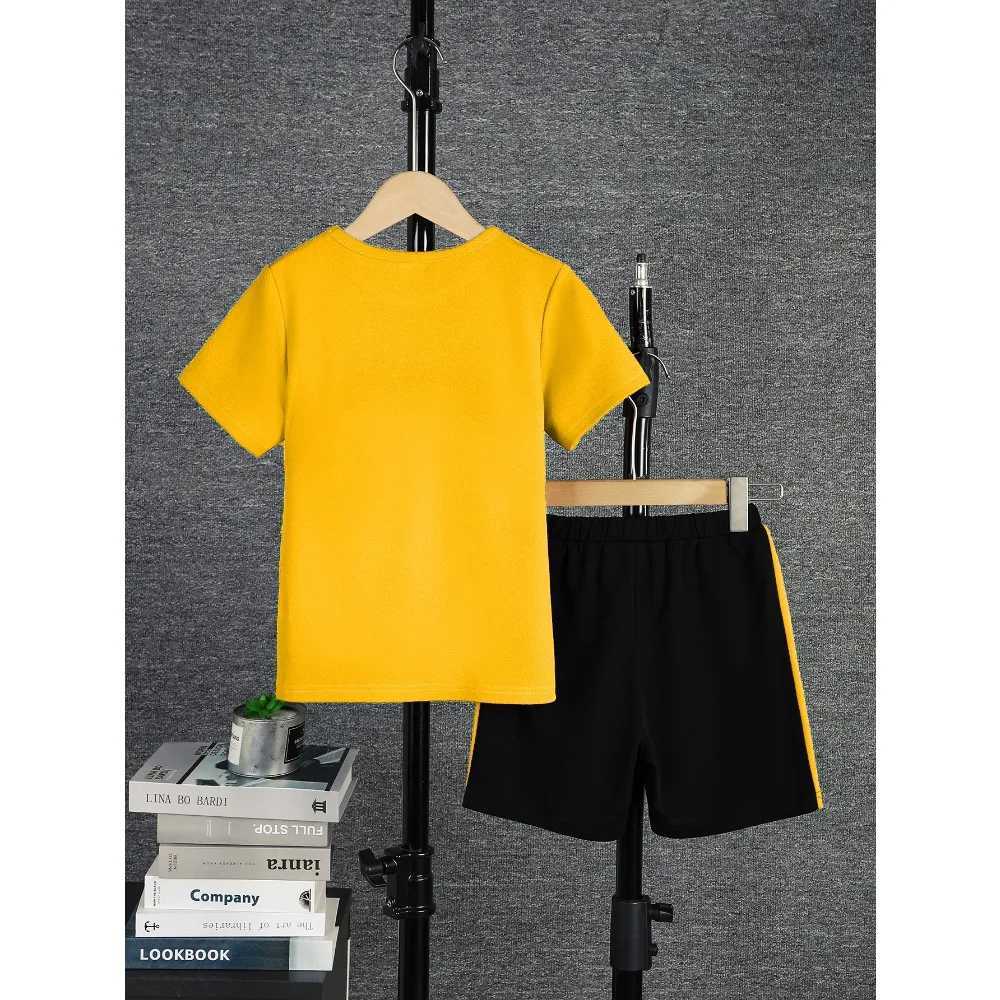 2PCS boys casual clothing color block short sleeved T-shirt and shorts set comfortable summer childrens clothing in 8 colors suitable for 7-15Y years 