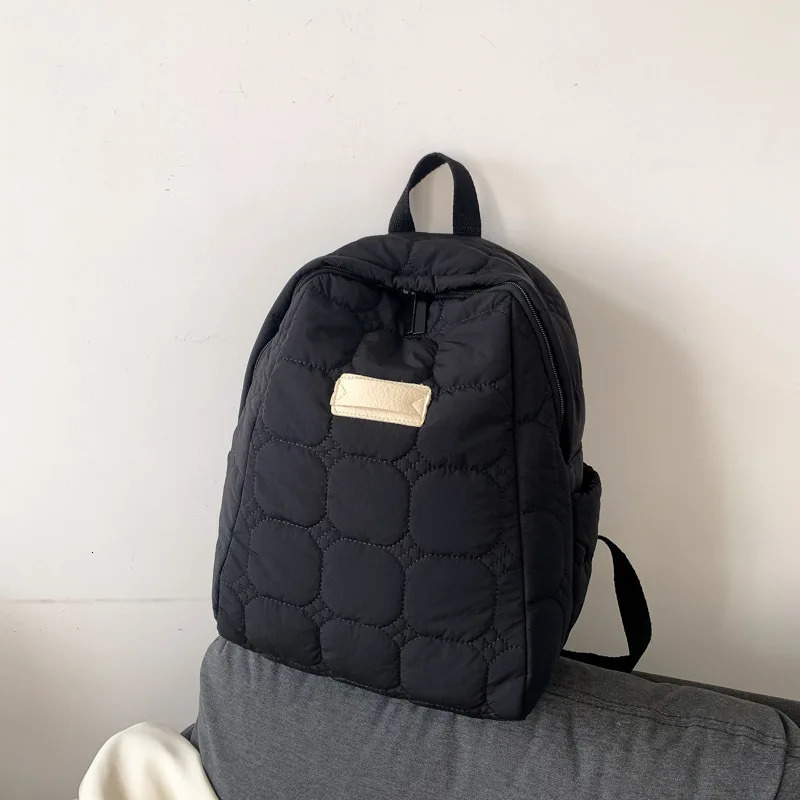 Winter Fluffy Backpack Quilted Backpack Lightweight Cotton Padded Knapsack Zipper Closure Fashion Bagpack Unisex 250122