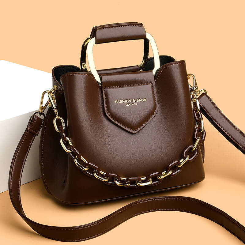 Women's 2024 New Bucket Trendy Korean Shoulder Handbag Chain Commuter Diagonal Fashion Small Bag