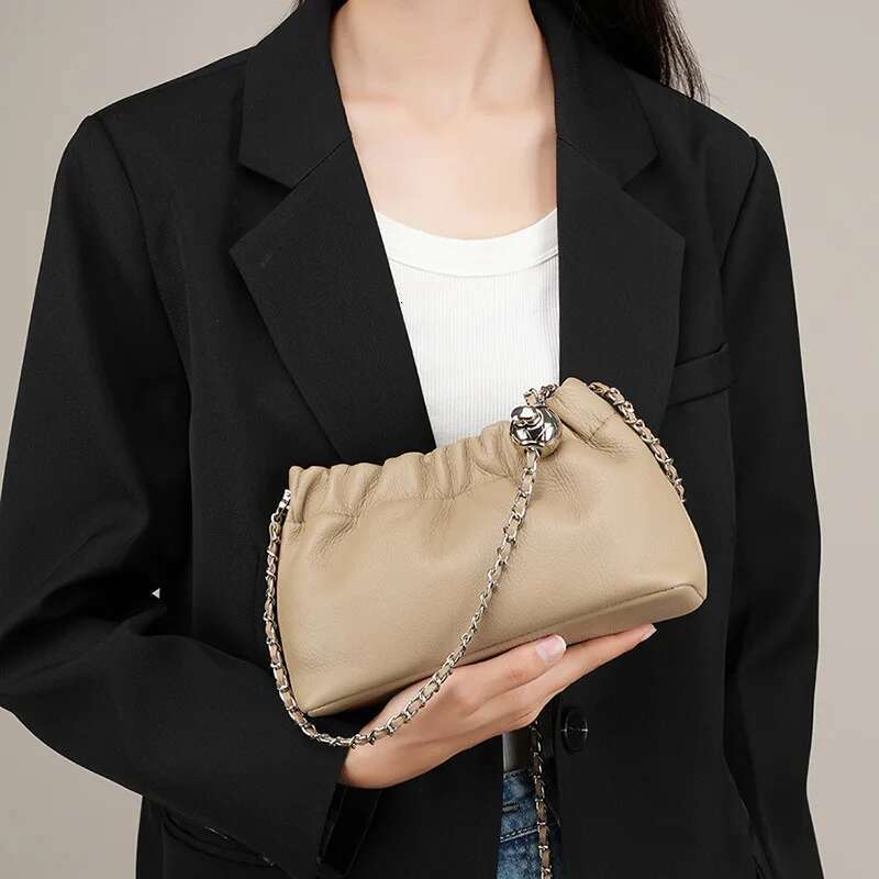 Genuine Leather Cloud Shoulder Bag Handbag Women's Crossbody Bags Cowhide Underarm Small Chain Dumpg Bag Ladies Korea