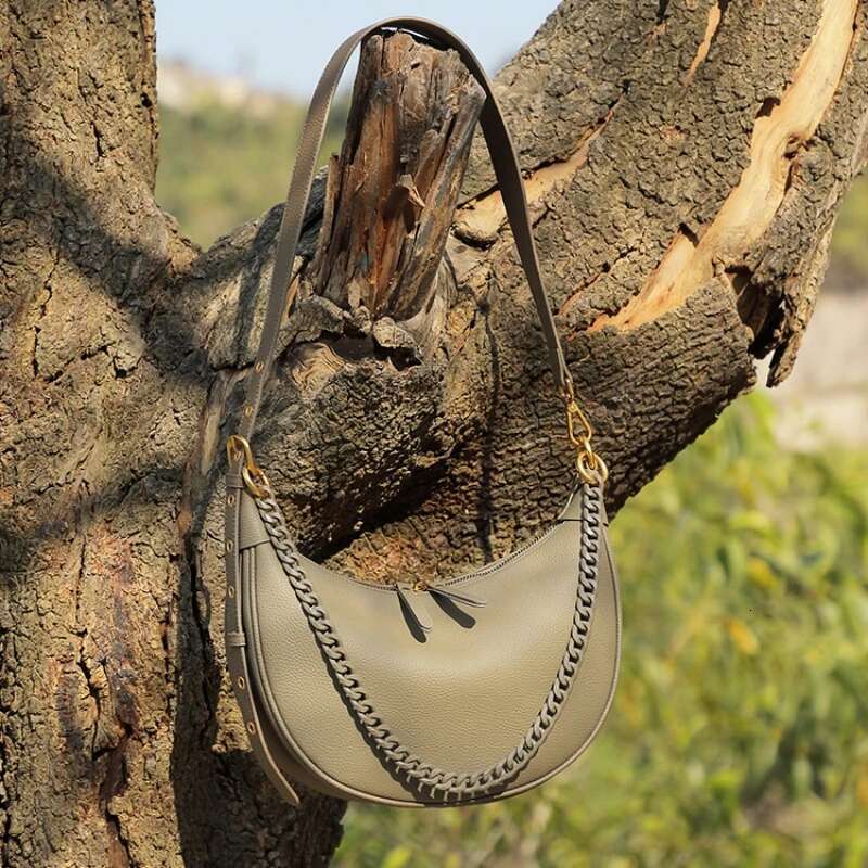 YANATARI Genuine Leather Dumpg Large Capacity Minimalist Crossbody Women Female Fashion Underarm Bag