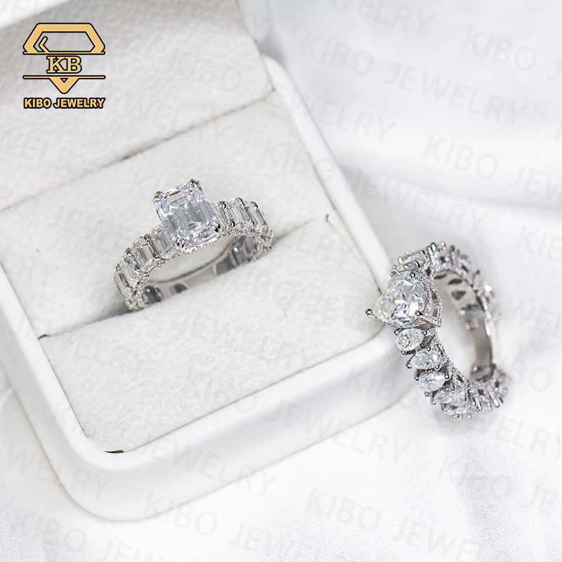 Pass Diamond Tester Custom Fashion Rings Iced Out Emerald Cut Moissanite Ring 925 Silver White Gold Plated Rings Jewelry Women