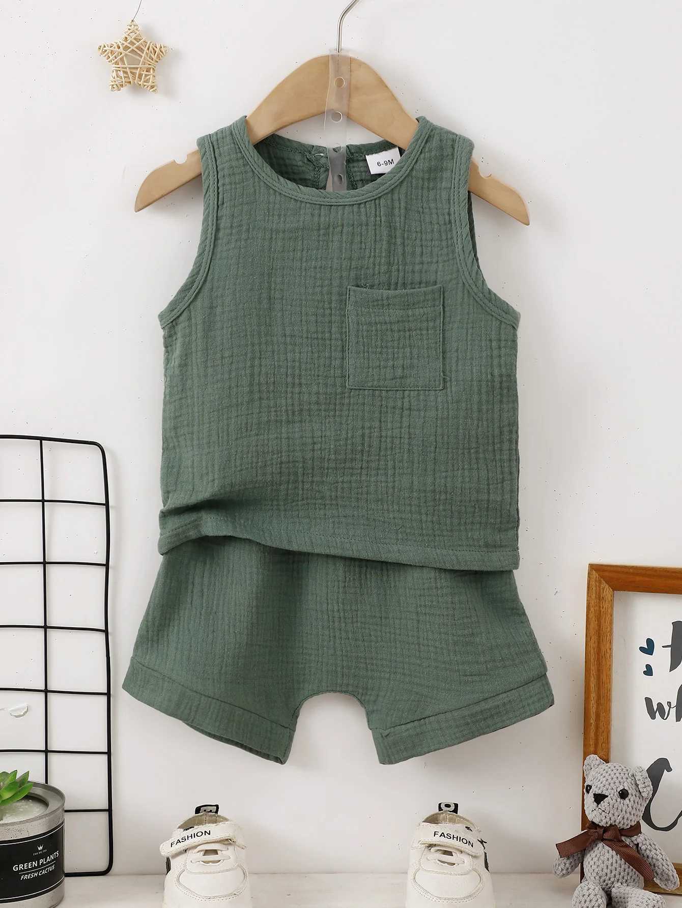 Baby Boy Fashionable Casual Summer Top And Shorts Set In Textured Fabric With Pockets W250218