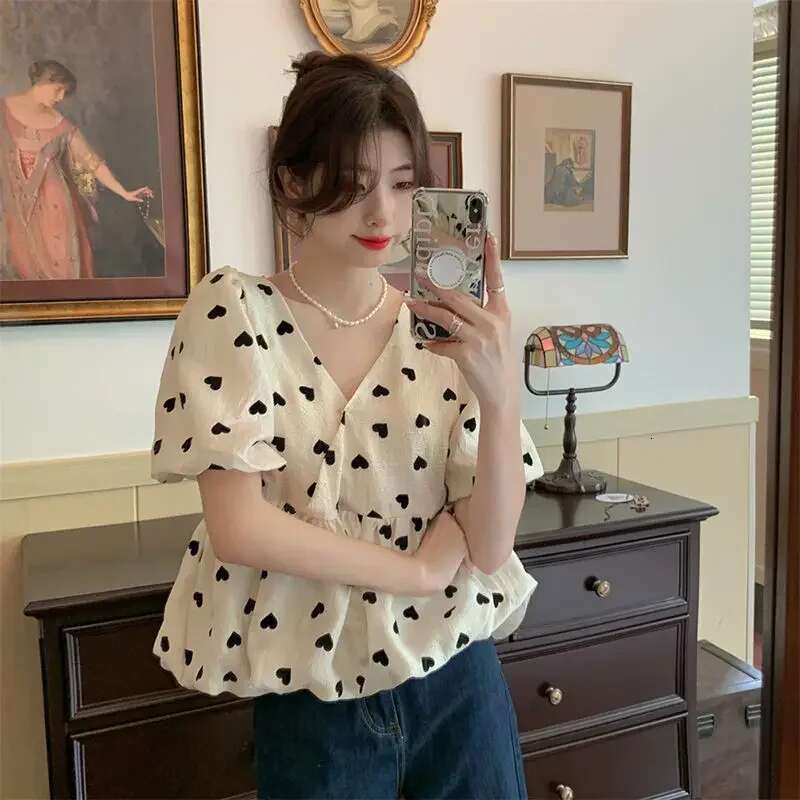 Women Clothing Sweet V Neck ral Shirt Tops Summer New Short Sleeve Print Pleated Loose Temperament T Shirts Fashion Vintage