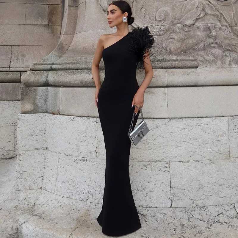 Basic Casual Dresses Lygens Graphic Feather One Shoulder Elegant Midi Dresses Winter Evening Party Club Ladies Y2K Dropshipping New Wommen Clothes H25