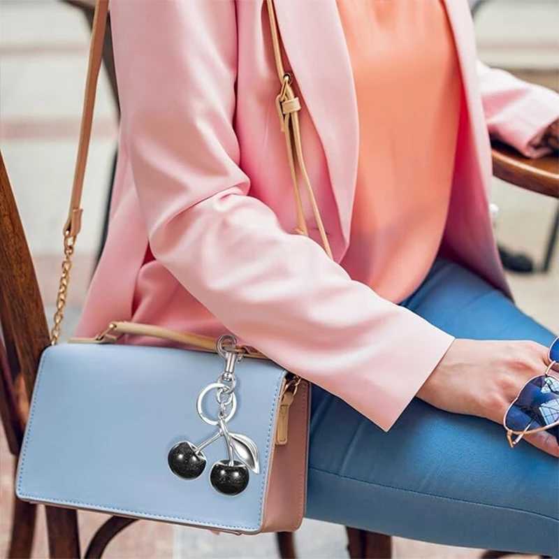 Keychains Lanyards Cherry Bag Charm Black Womens Pendant Sparkling Resin Metal Car Room Keychain Decoration Birhday Wedding Gift H250217