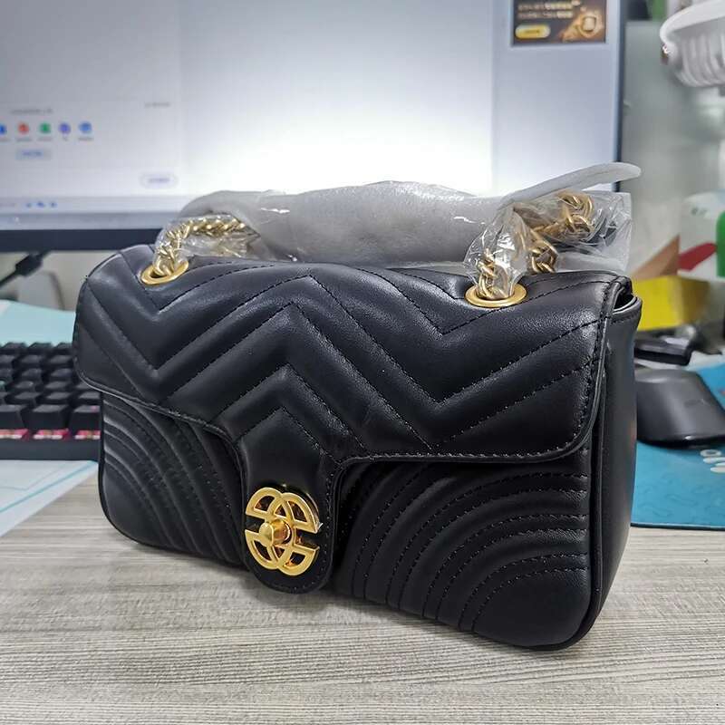 Genuine Leather Women's Chain Bag 2024 New Designer Cowhide Women Crossbody Shoulder Bags Geometric Pattern Handbag