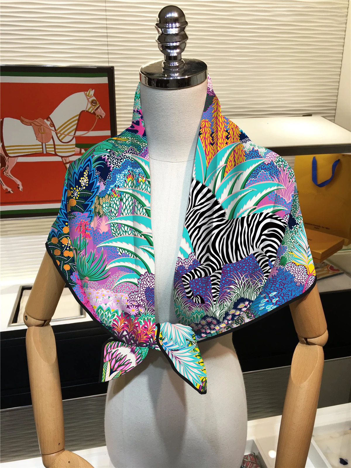 90cm Jungle Zebra Square Scarf Women Twill Silk Scarf Shawl Hijab Bandana Foulard Neckerchief Head Scarf 250213