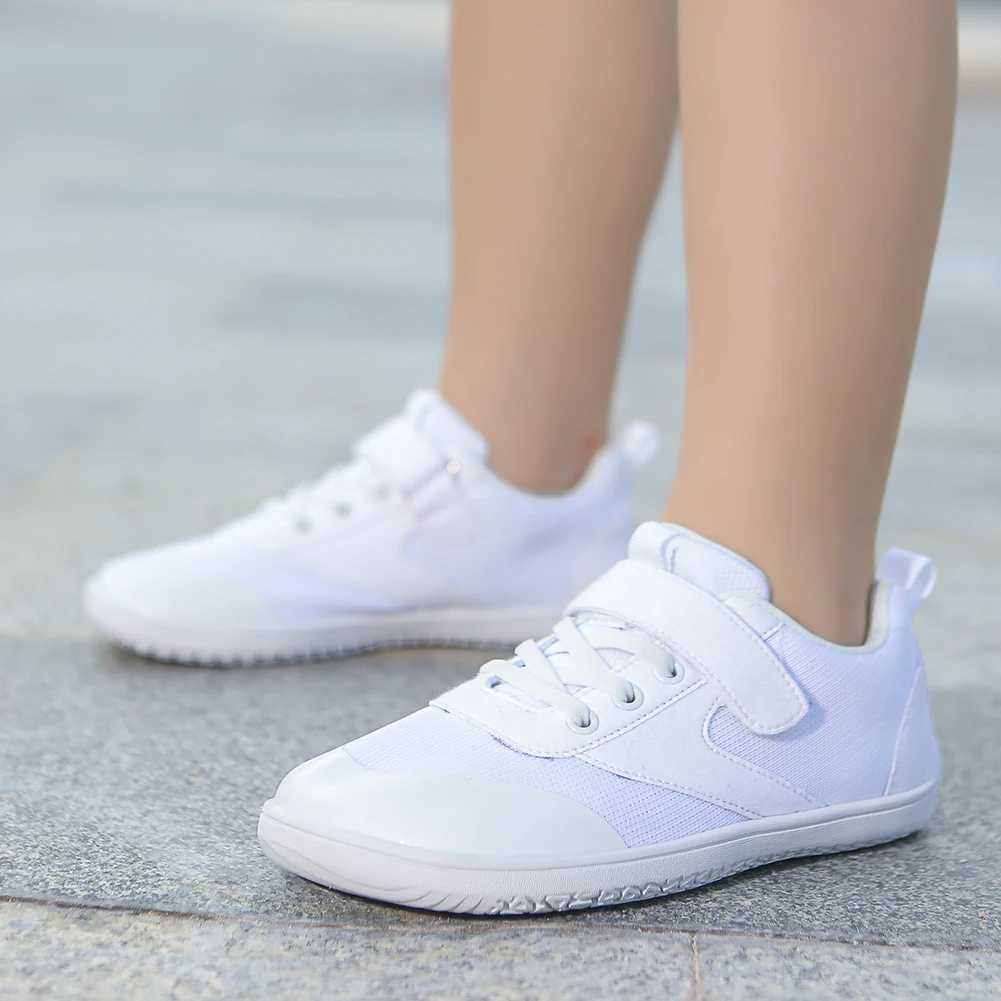 Kids Barefoot Shoes Lightweight Sports Shoes Breathable Wide Toe Minimum Sneakers Soft Knitting Girls Boys Casual Shoes Z250217