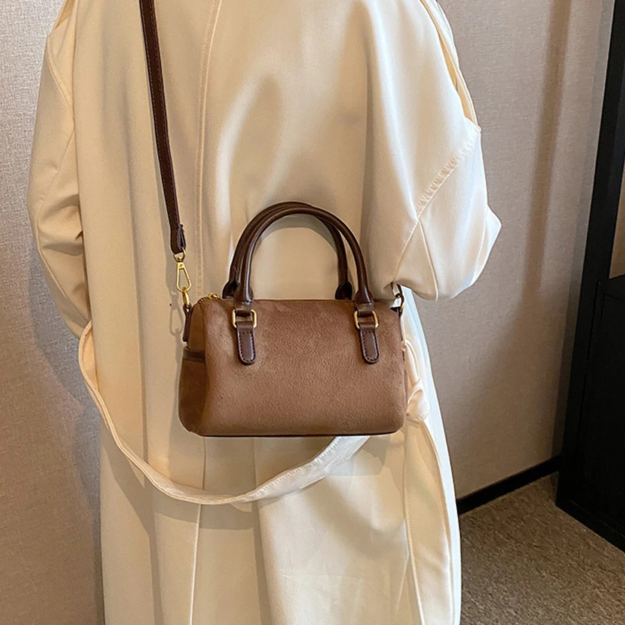 Simple and stylish artificial suede shoulder bags cross body bags womens small bags pillowcases Boston handbags womens bags 250214
