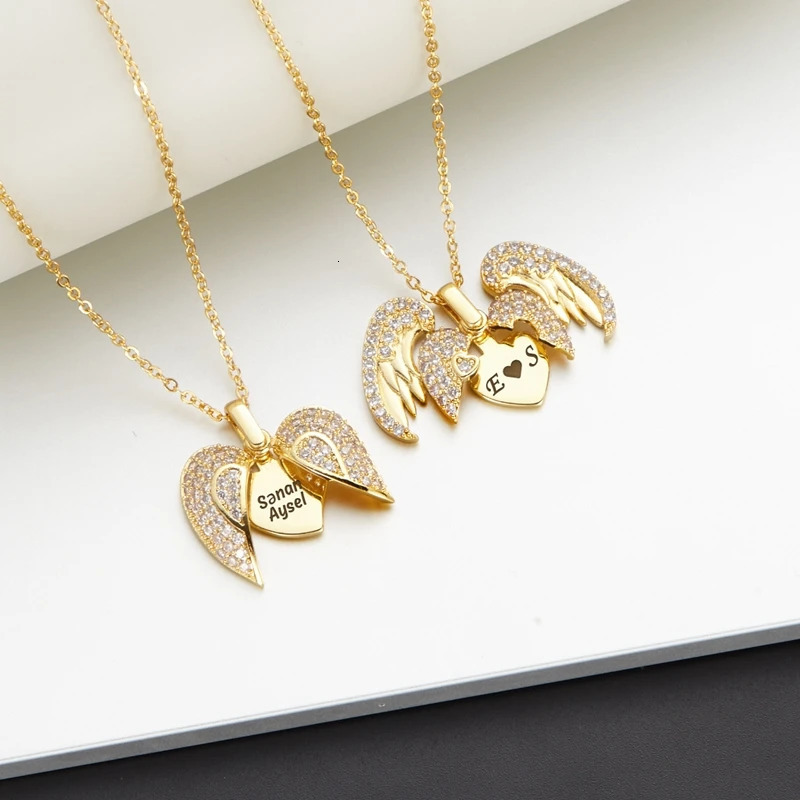 Hiyong Custom Name Necklace Butterfly Personalized Letter Pendant Necklaces Zircon Pendants Custom Necklaces Jewelry Christmas 250214