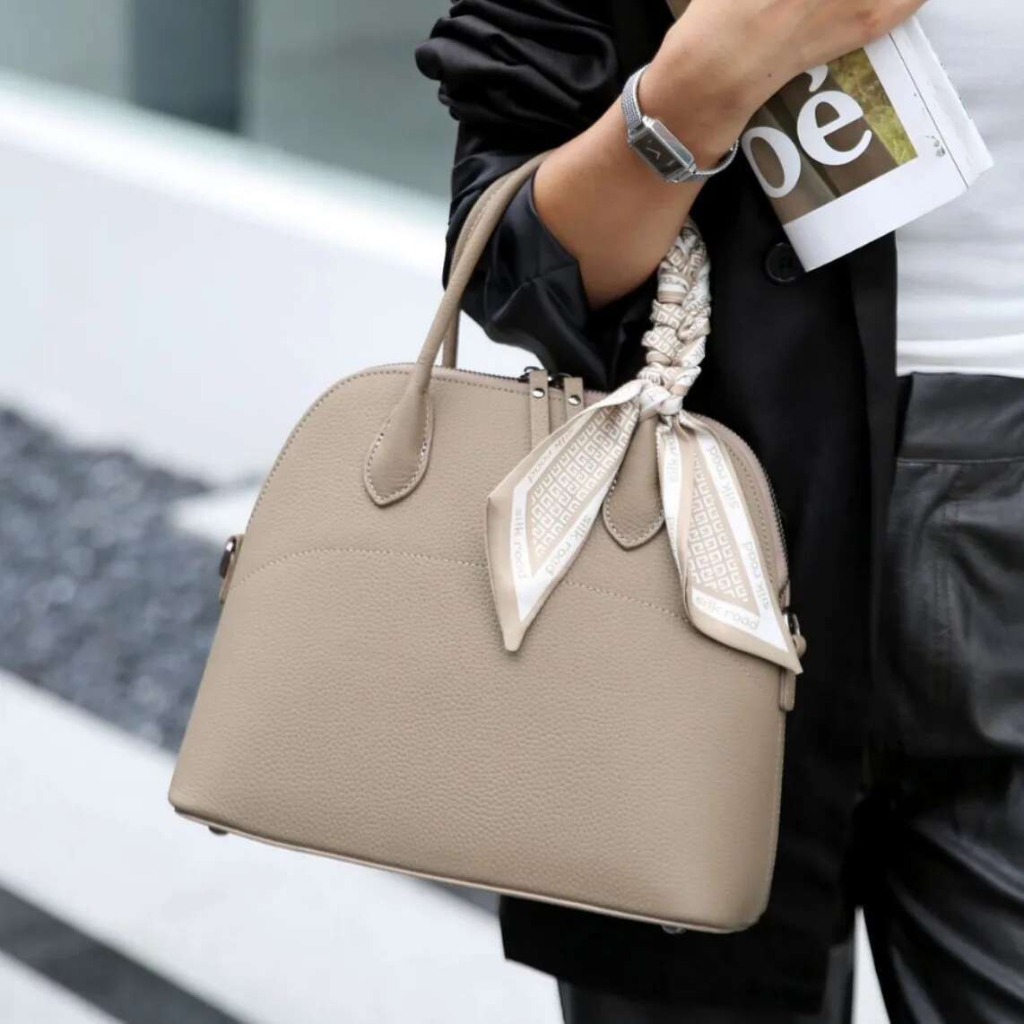 Monogrammed Genuine Cowhide Leather Women Shell With Scarf Large Capacity Single Shoulder Crossbody Bag For Ladies