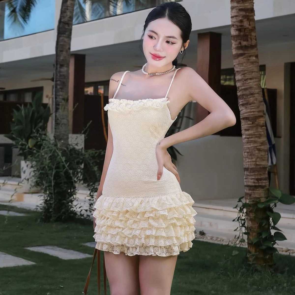 Basic Casual Dresses Lygens Spaghetti Strap Ruffles Slvlss Short WomenS Dresses Summer Casual Elegant Evening Party Bubble Fashion Clothing H25217