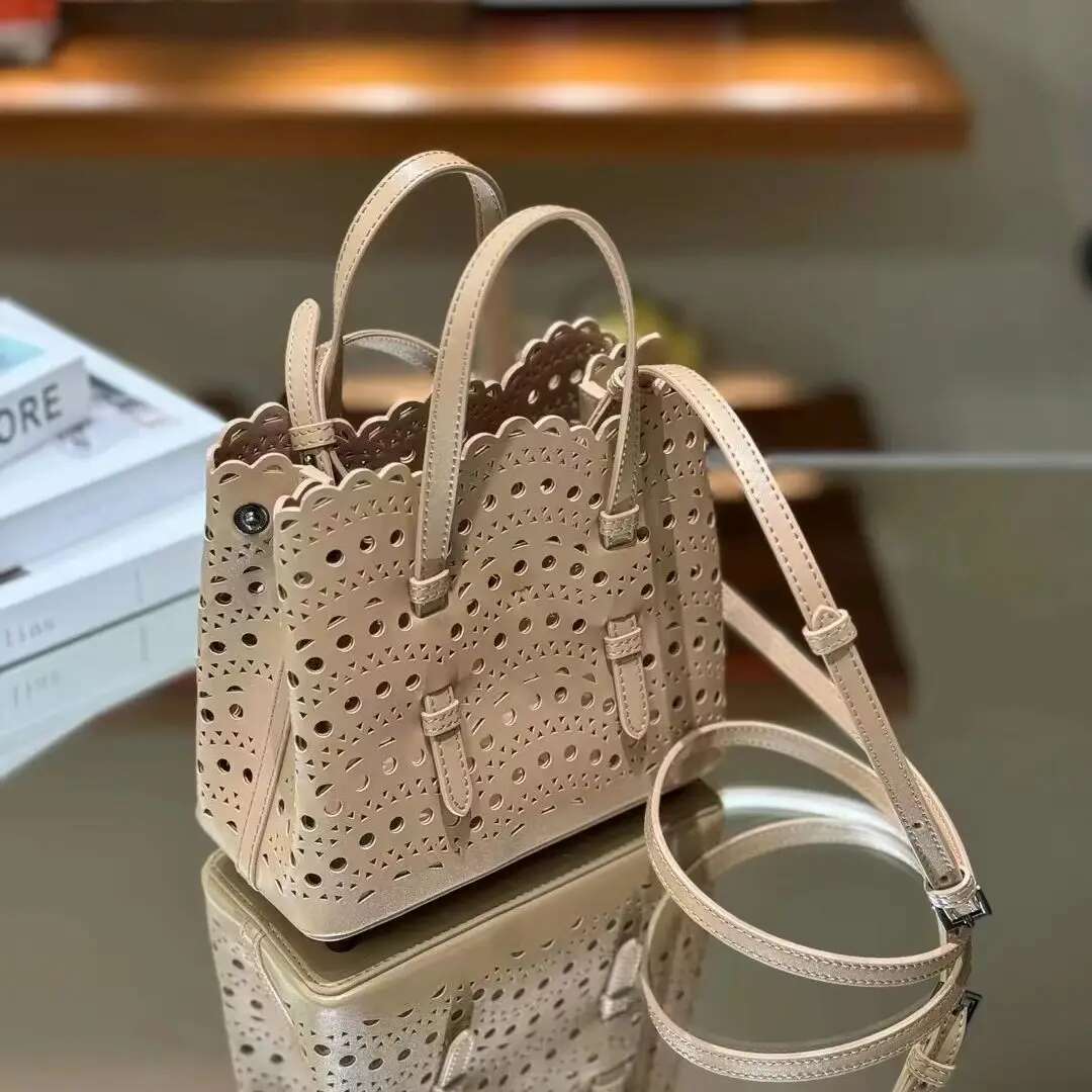 Designer Luxury Brand Design High Quality Cowhide Shoulder Handbags For Women 2024 Fashion Large Capacity Genuine Leather Bucket Bag