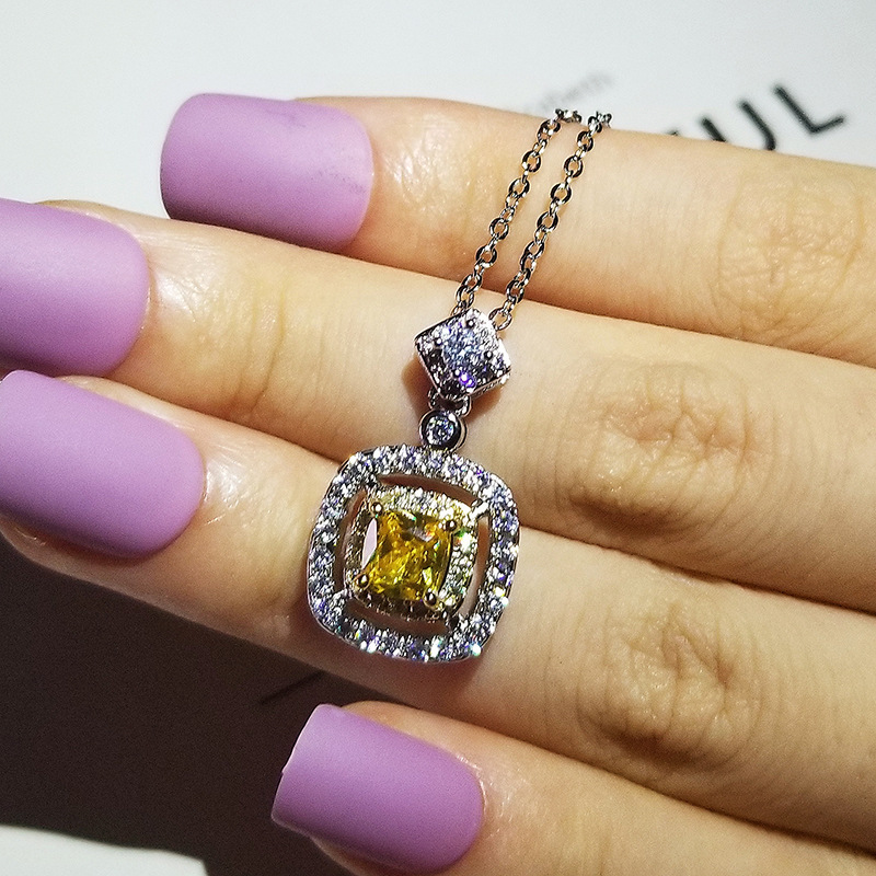 Sparkling Handmade Square Pendant Luxury Jewelry 925 Sterling Silver Cushion Shape Yellow Topaz CZ Diamond Gemstones Party Women Wedding Clavicle Neck