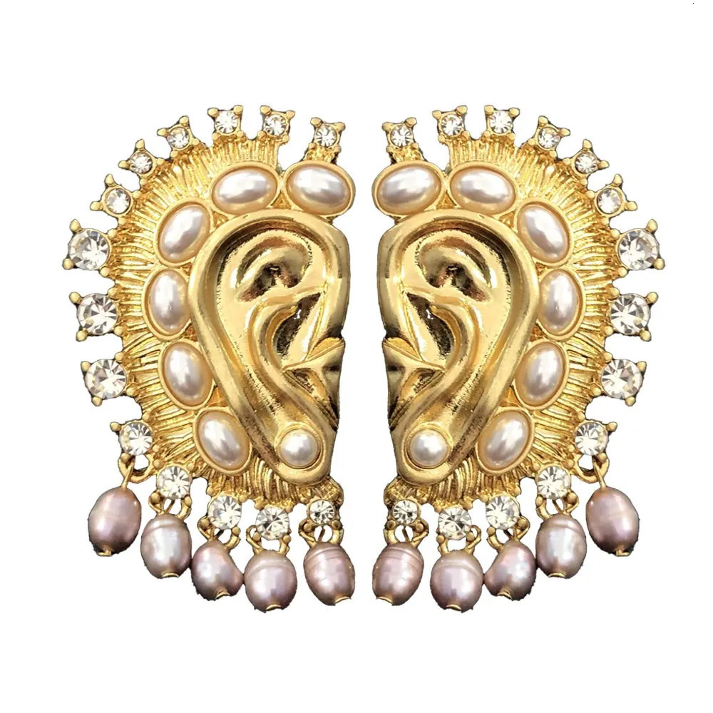 Women Vintage Freshwater Pearl Stud Earring Personality Ear Shape Stud Style Exaggeration Girl Jewelry Deluxe 250218