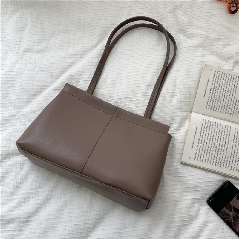 Women's Large Capacity Shoulder Bag - Portable Fashion Tote with PU Leather Design