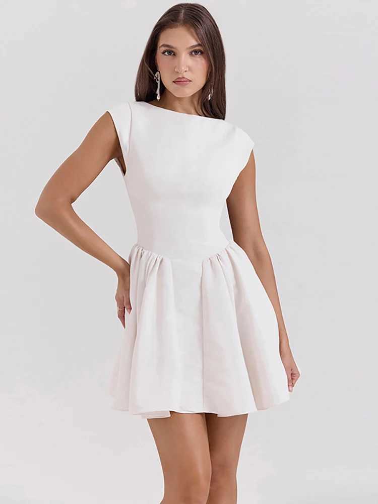 Basic Casual Dresses Fantoye Sexy Backless A-line Women Dress Black Slveless High Waist Dress Female Autumn Slim Elegant Party Clubwear Vestidos H2521