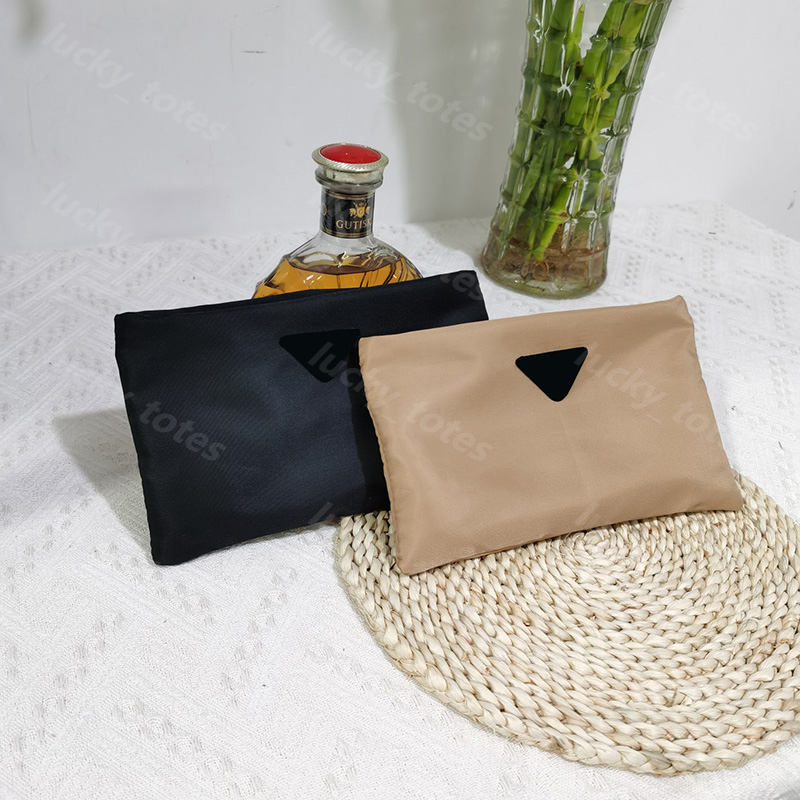 Nylon Wash Bag Man Designer Mini Cosmetic Bag Female Luxury Makeup Bag Travel Toiletry Pouch Brand Handbag Make Up Pack DPD2502181