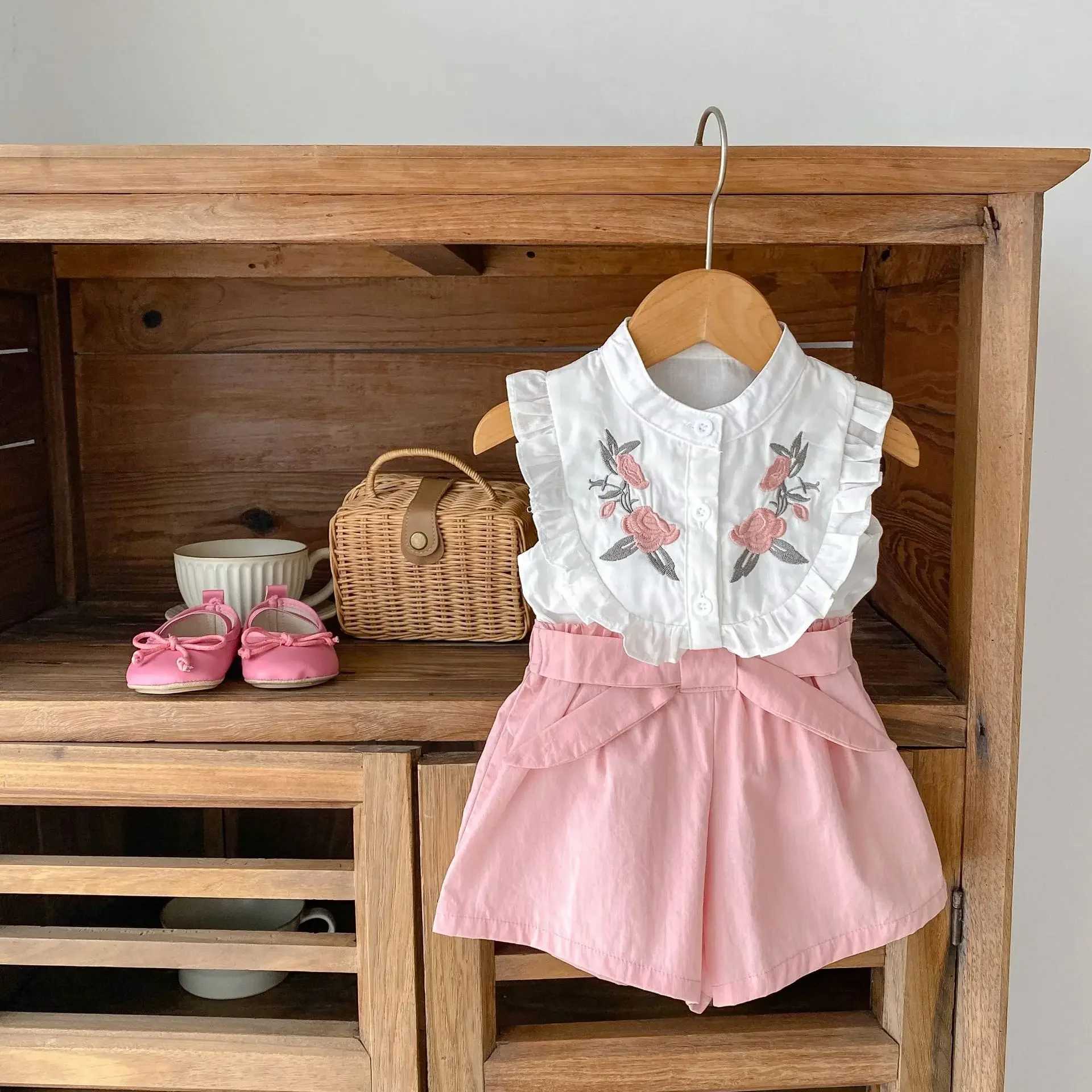 Childrens Clothing Set Summer Baby Girl Embroidered Short Sleeved Shirt+solid Color Shorts Casual 2/Piece Set W250218